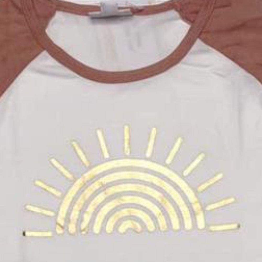 LulaRoe Randy Baseball-T Top - Picture 2 of 2